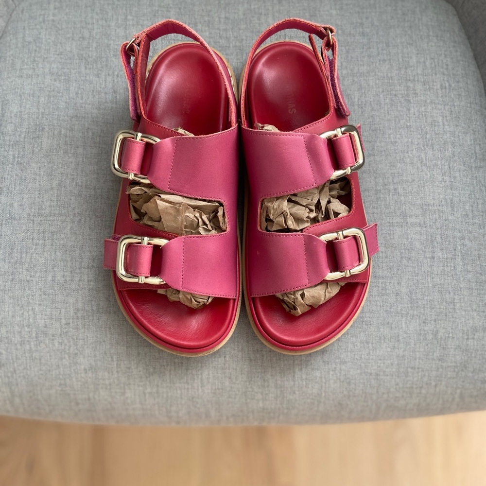ALOHAS Pink Double-Buckle Platform Sandals